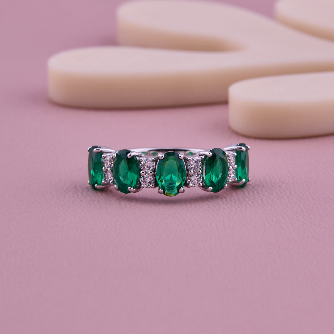Emerald Eterno Ring