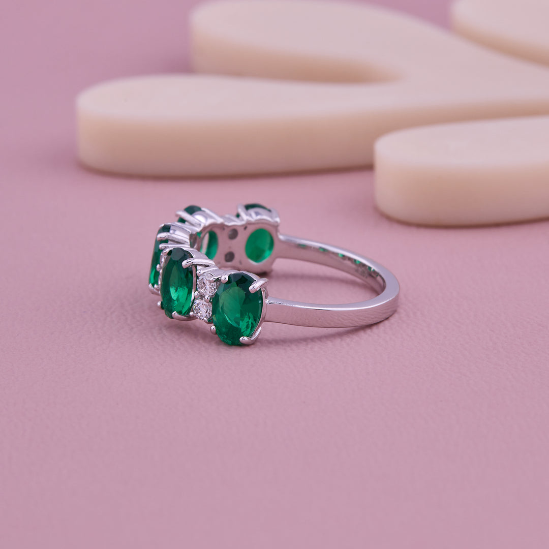 Emerald Eterno Ring
