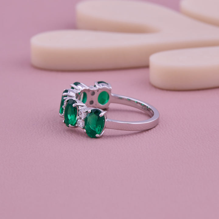 Emerald Eterno Ring