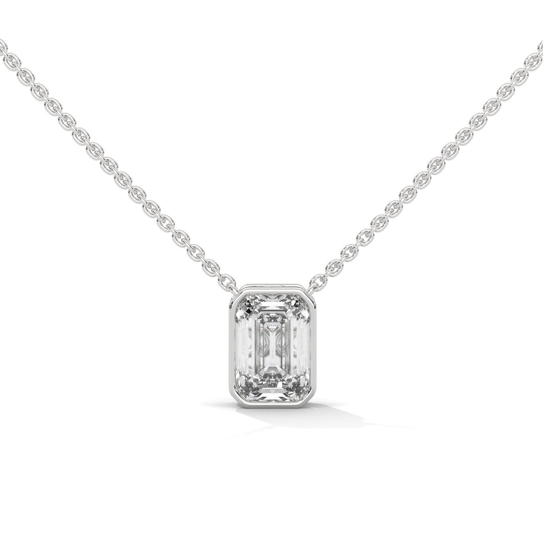 EMERALD BEZEL SET SILVER NECKLACE – Heera One