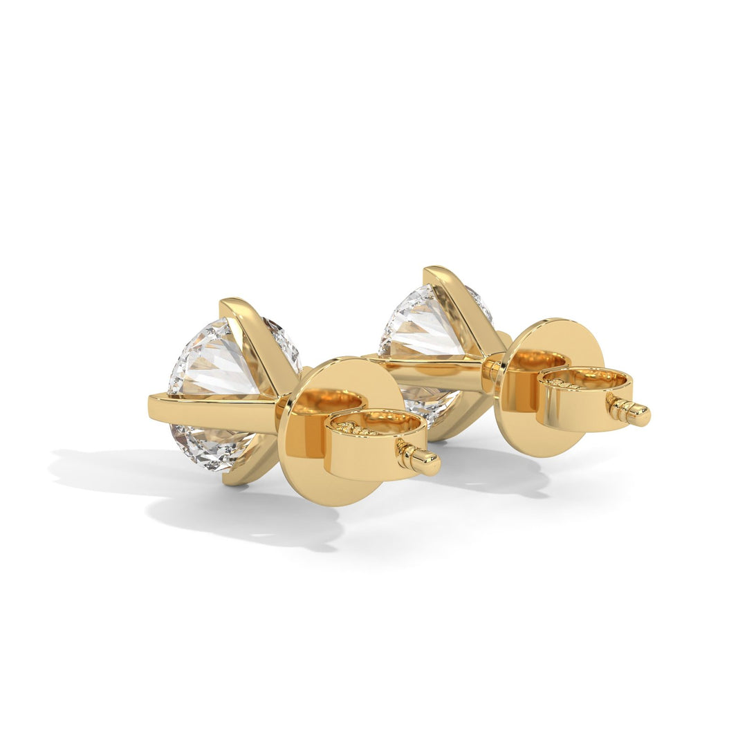 Four-Prongs Diamond Studs